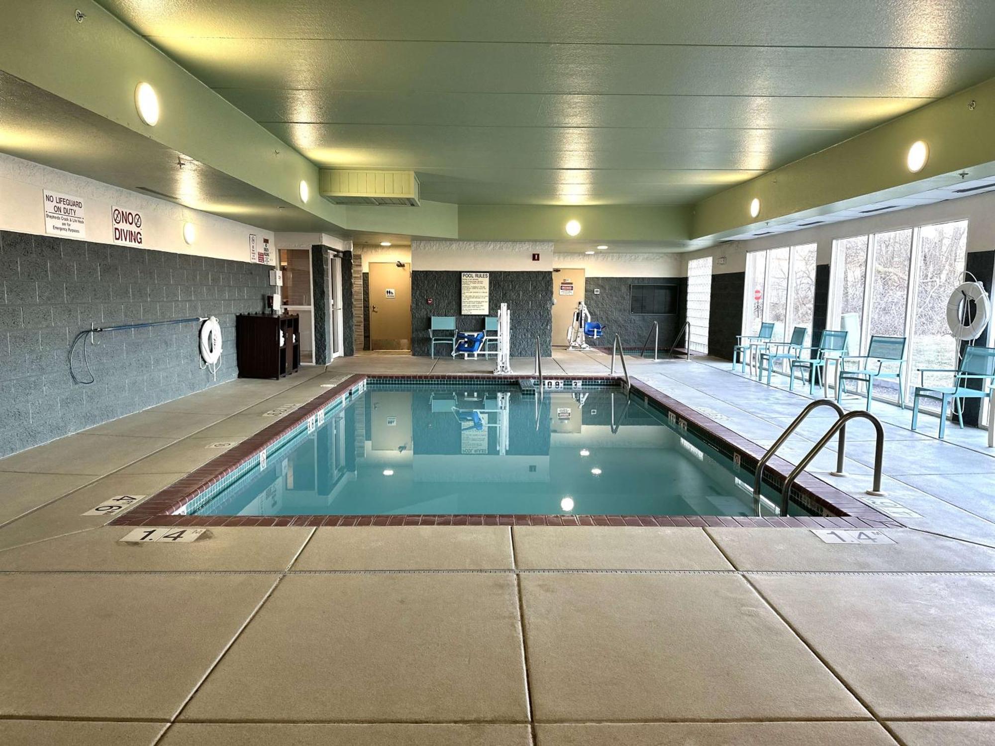 Best Western Watertown Eksteriør billede