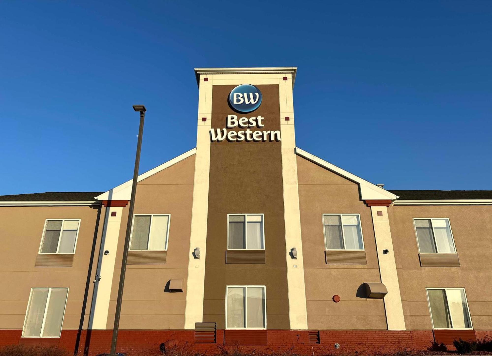 Best Western Watertown Eksteriør billede